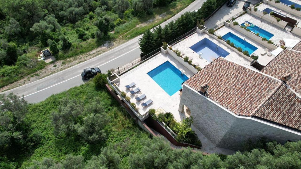 Casa Oliva With Private Heating Pools Vila